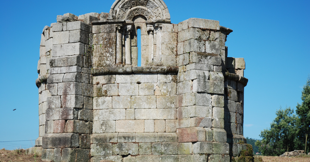 Imagem de Capa do Evento Arqueologia à noite no Mosteiro do Banho