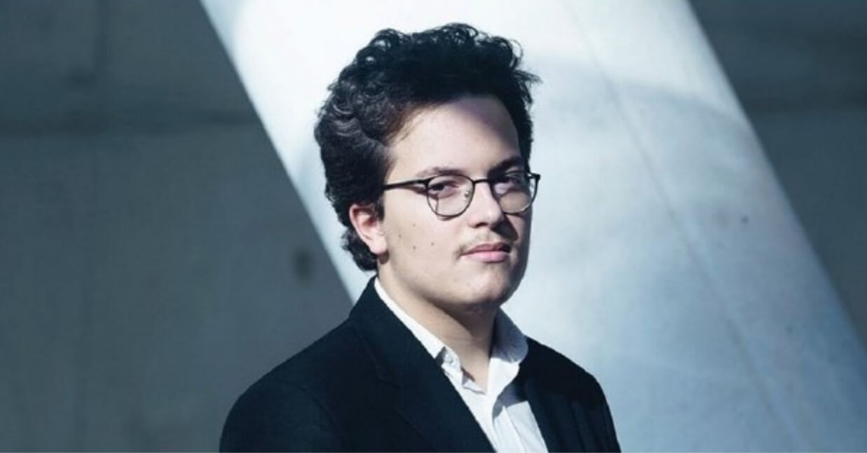 Imagem de Capa do Evento Rodrigo Teixeira